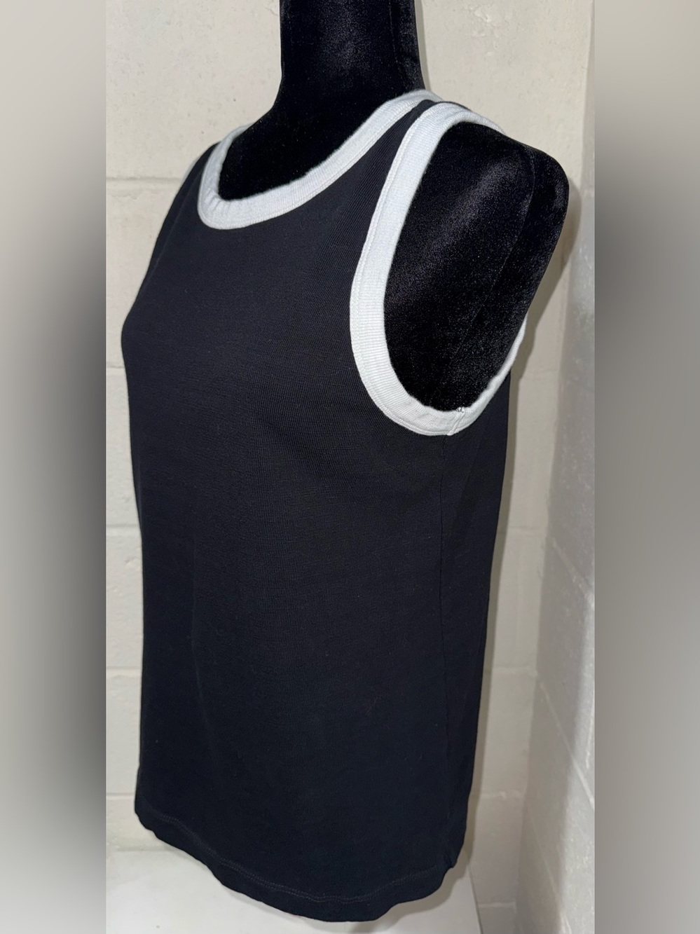 LOFT Black White Contrast Ringer Tank Top Sporty Casual 100% Cotton Knit Shirt M